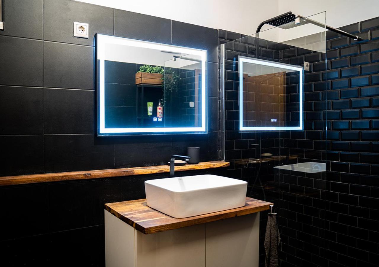 Free Parking - Downtown Location, Balcony & Nespresso Lejlighed Budapest Eksteriør billede