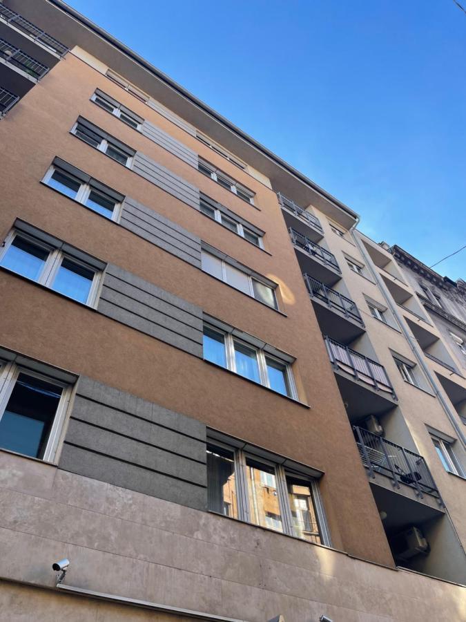 Free Parking - Downtown Location, Balcony & Nespresso Lejlighed Budapest Eksteriør billede